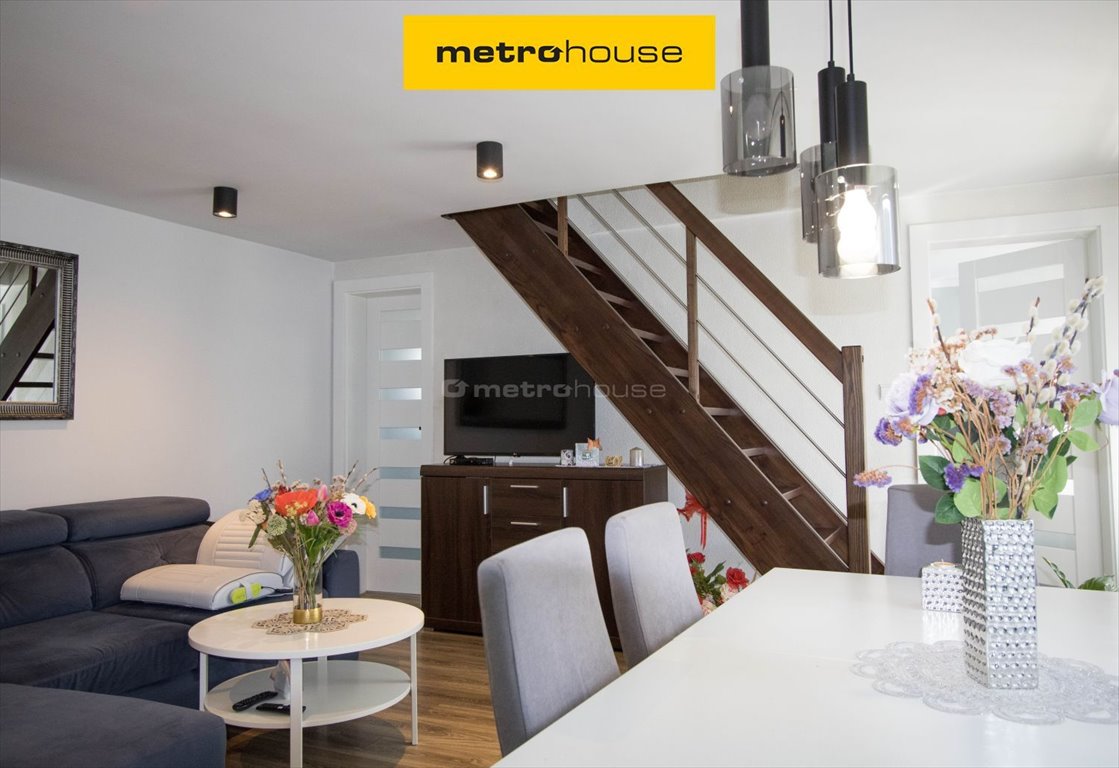 Nowoczesne 42 m² z ogródkiem i strychem w Laskach zapraszam Laski  42m2 Foto 1