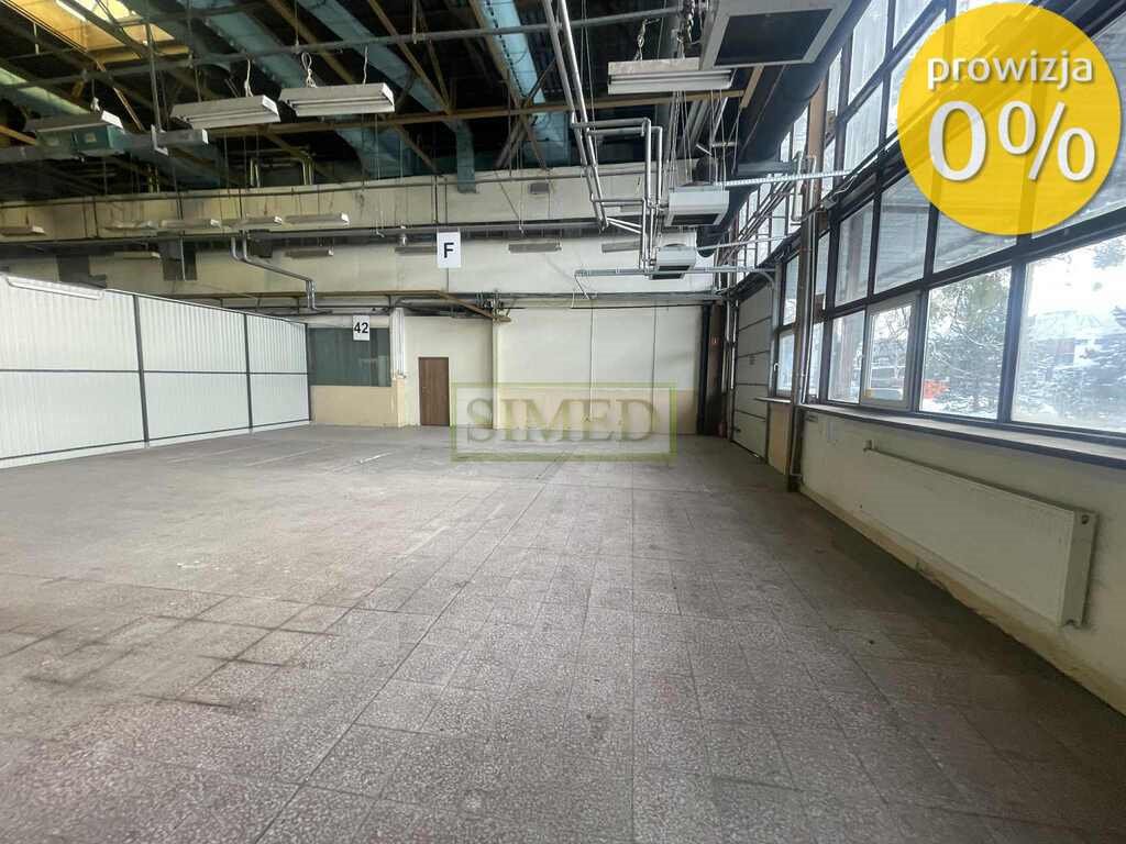 Magazyn 162 m2 z rampą, monitoring, ochrona, Bielany Warszawa, Bielany  162m2 Foto 1