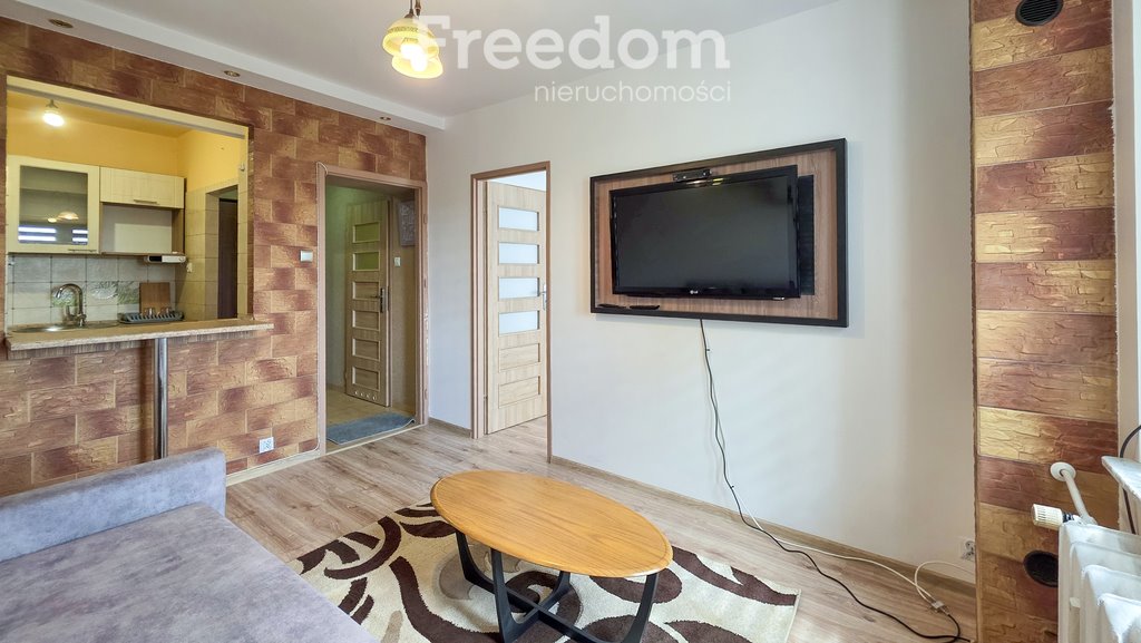 Mieszkanie dwupokojowe na wynajem Stalowa Wola, Stanisława Staszica  29m2 Foto 1