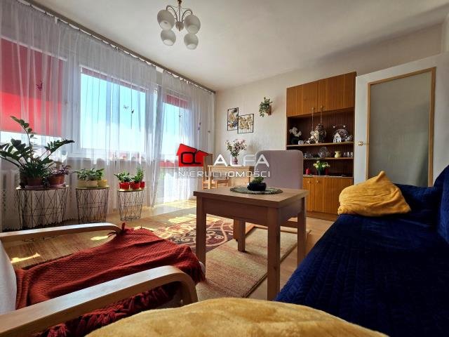 Mieszkanie trzypokojowe na sprzedaż Świdnica  61m2 Foto 1