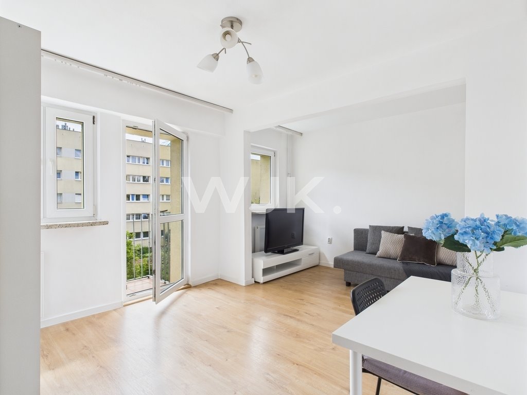 Na wynajem przestronne 3-pokojowe mieszkanie 54 m² z balkonem w Warszawie Warszawa, Ochota, Władysława Okińskiego  54m2 Foto 1