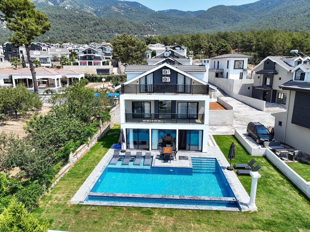 Dom na sprzedaż Turcja, Ovacık, Ölüdeniz, Fethiye, Muğla  205m2 Foto 1