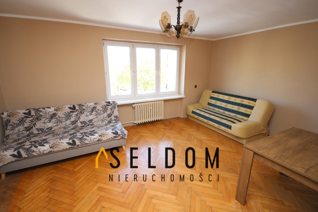 Do sprzedania 2-pokojowe mieszkanie z balkonem w centrum Konina Konin, Powstańców Wielkopolskich  50m2 Foto 1