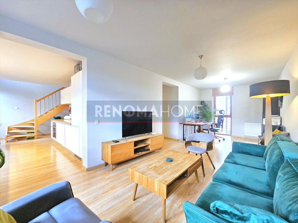 Przestronne dwupoziomowe mieszkanie 4 pokoje, garderoba, balkon Świdnica  115m2 Foto 1