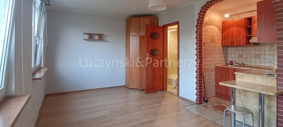 Kawalerka na sprzedaż Jelenia Góra, Zabobrze, Ludomira Różyckiego  28m2 Foto 2