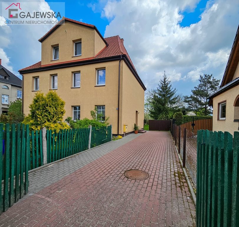 Do sprzedania przestronny dom 223 m² z ogrodem w Złotowie Złotów  223m2 Foto 1