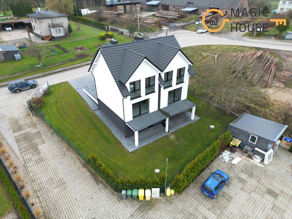 Dom na sprzedaż Barłomino  116m2 Foto 1