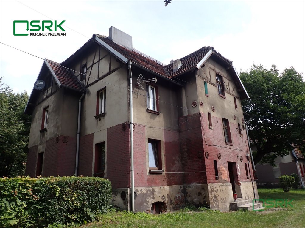 Kawalerka na sprzedaż Bytom, Plac Na Bobrku 3  34m2 Foto 1