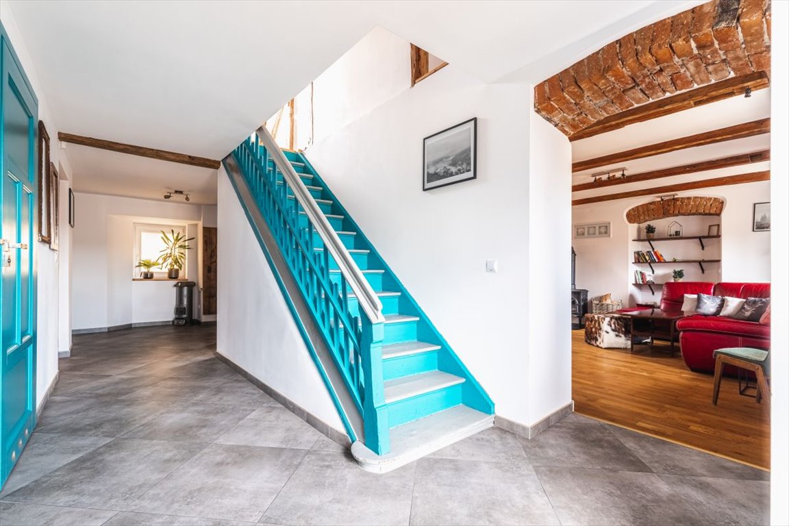 Przestronny dom 330 m² z dwoma apartamentami - polecam Miłków  330m2 Foto 1
