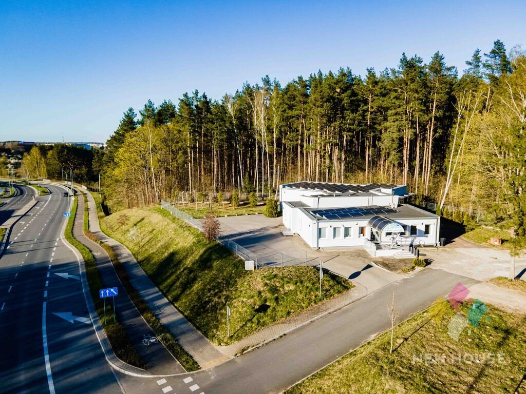 Nowoczesny lokal usługowy 367 m2 z parkingiem i widokiem na las Olsztyn, Masztowa  367m2 Foto 1