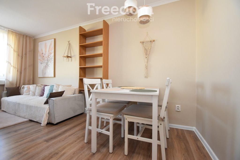 Mieszkanie dwupokojowe na wynajem Knurów, Szczygłowice, Aleja Piastów  33m2 Foto 1