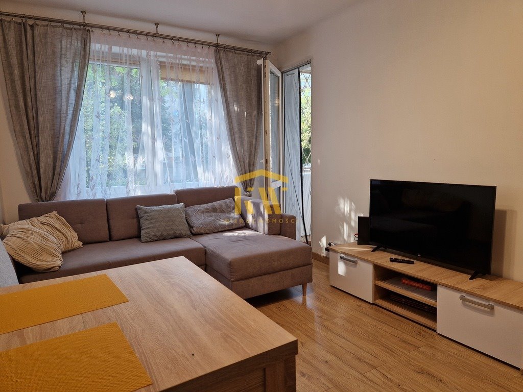 Mieszkanie trzypokojowe na sprzedaż Radom, Janusza Kusocińskiego  52m2 Foto 1