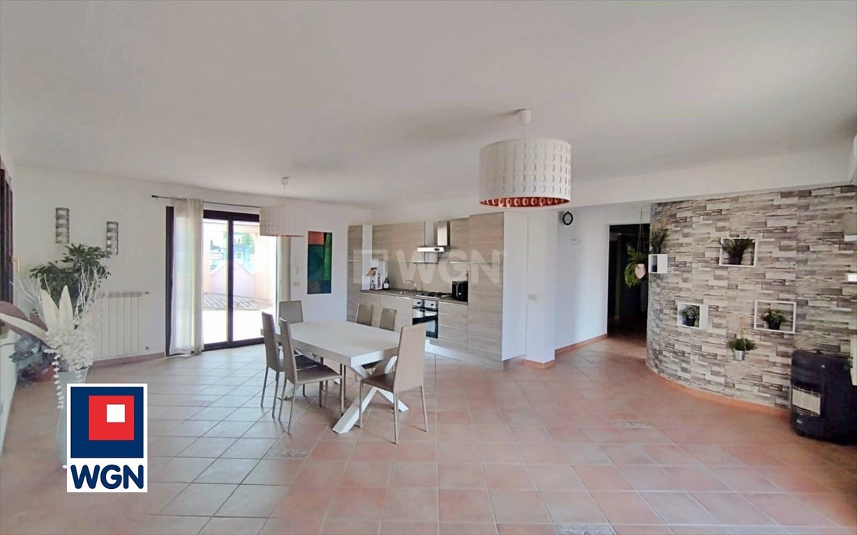 Apartament z panoramicznym tarasem i windą w Carini Włochy, Palermo, Centrum, Carini  146m2 Foto 1