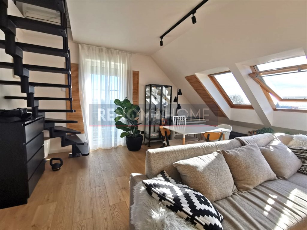 Mieszkanie czteropokojowe  na sprzedaż Bielany Wrocławskie  80m2 Foto 1