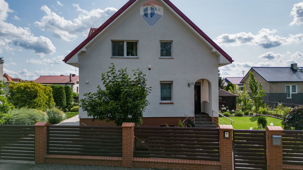Dom na sprzedaż Gniezno, Sosnowa  245m2 Foto 2
