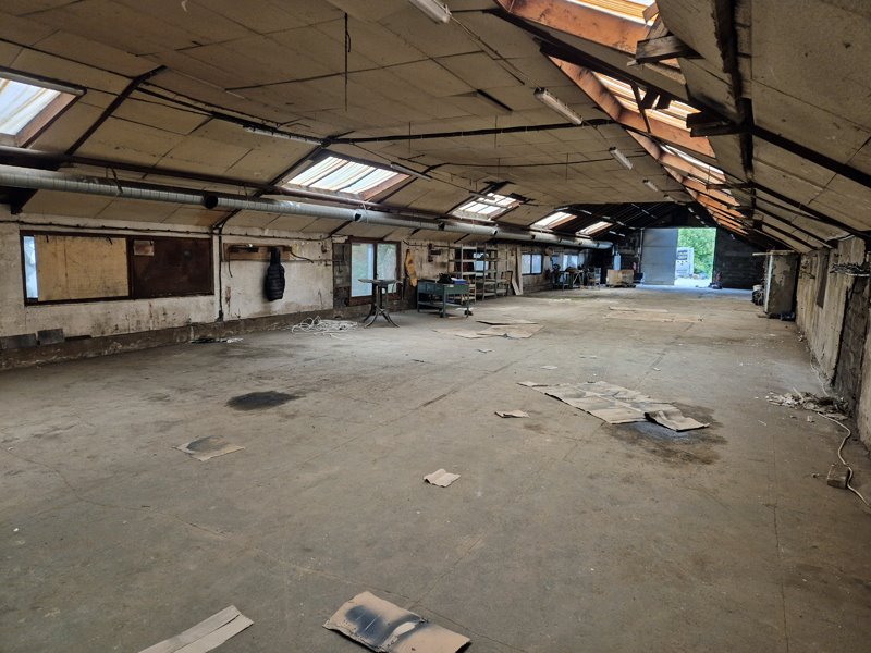 Magazyn na wynajem Cieszyn  300m2 Foto 1