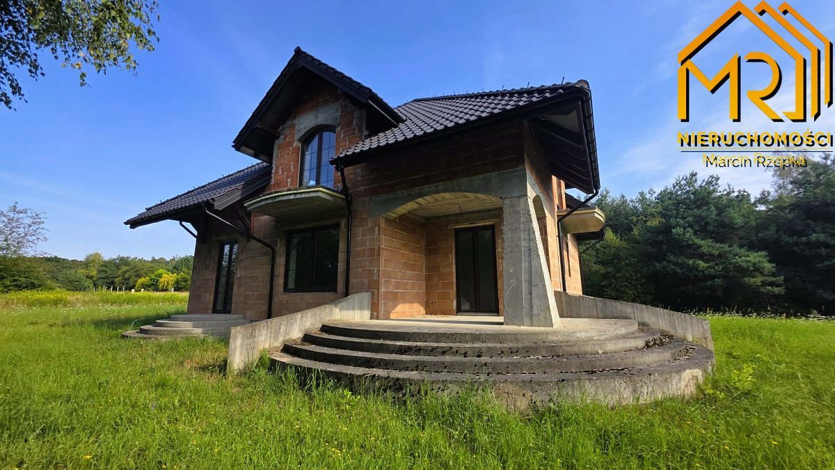 Przestronny dom z dużą działką i garażem w Łętowicach zapraszam Łętowice  290m2 Foto 1