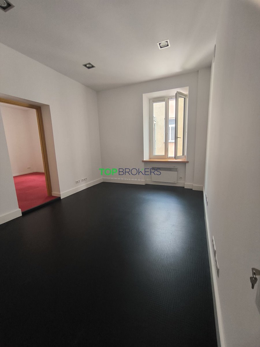 Biuro 48 m2 w centrum Warszawy, 3 pokoje, kuchnia Warszawa, Śródmieście Południowe  48m2 Foto 1