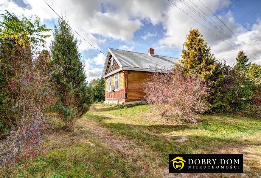 Urokliwe siedlisko z 5 ha, dom do remontu, las, garaż Słomianka  60m2 Foto 1