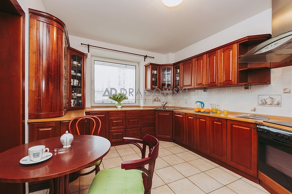 Lokal użytkowy na sprzedaż Warszawa, Śródmieście, al. Jana Pawła II 126m2 Foto 1 Lokal użytkowy na sprzedaż Warszawa, Śródmieście, al. Jana Pawła II 126m2 Foto 1