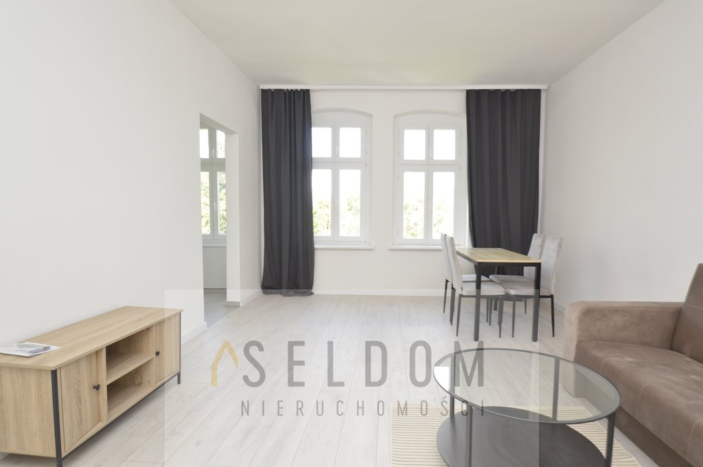 Mieszkanie dwupokojowe na sprzedaż Legnica, Masarska  59m2 Foto 1