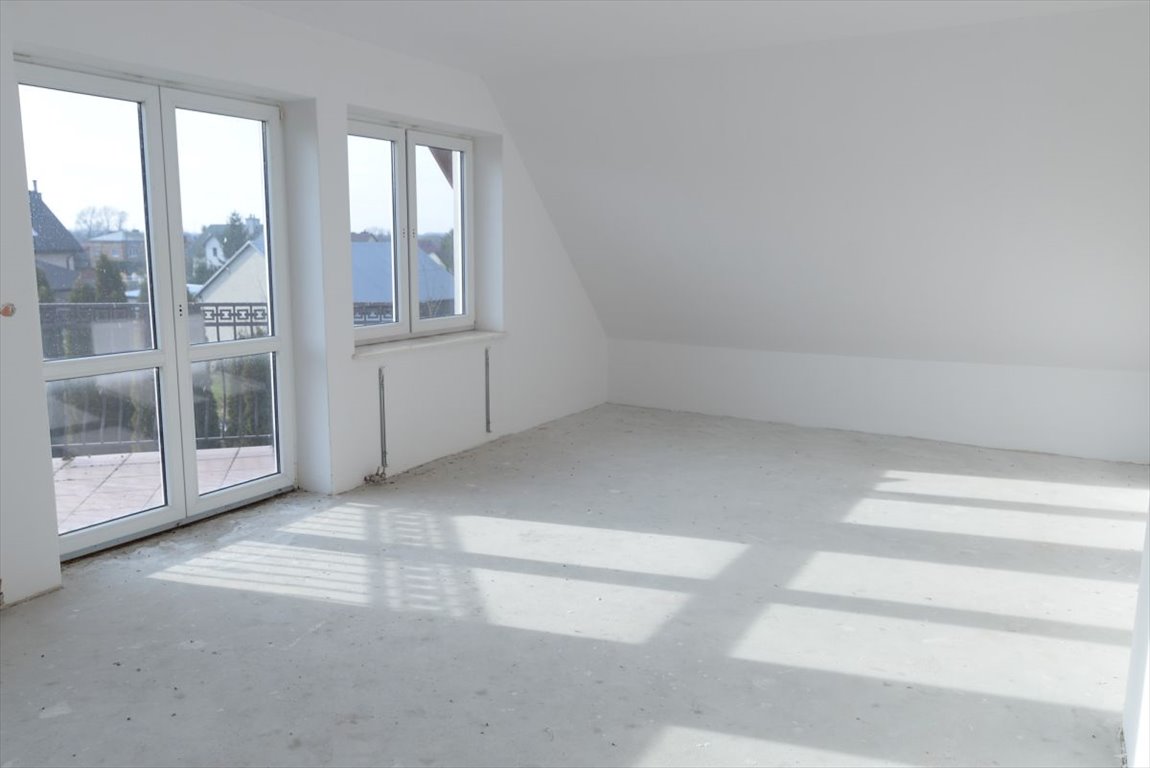 Nowoczesny dom 166m² z dużą działką i budynkiem gospodarczym Lipnica  167m2 Foto 1