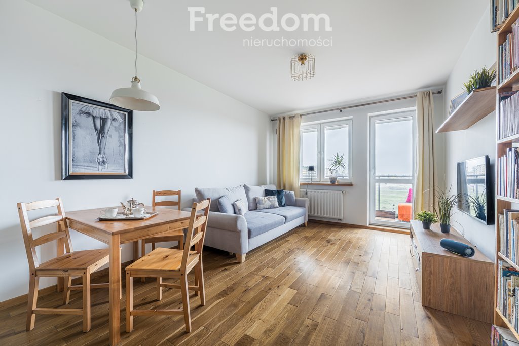 Mieszkanie dwupokojowe na sprzedaż Warszawa, Ursus, Skorosze, gen. Felicjana Sławoja Składkowskiego  44m2 Foto 1