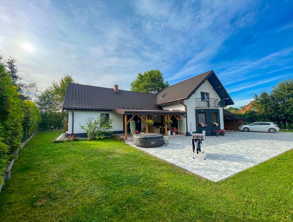 Dom na sprzedaż Bieździadka  160m2 Foto 1