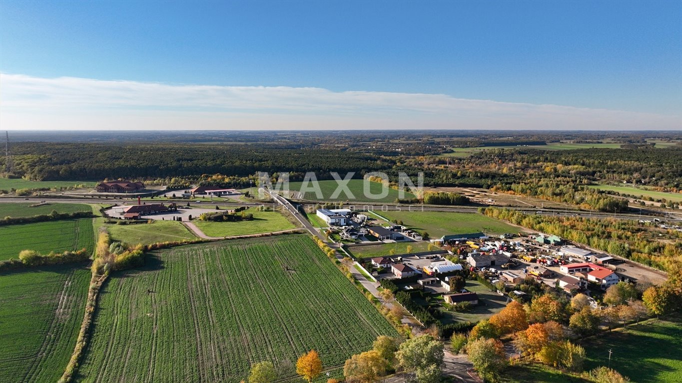 Lokal użytkowy na sprzedaż Wierzbica  1 600m2 Foto 3