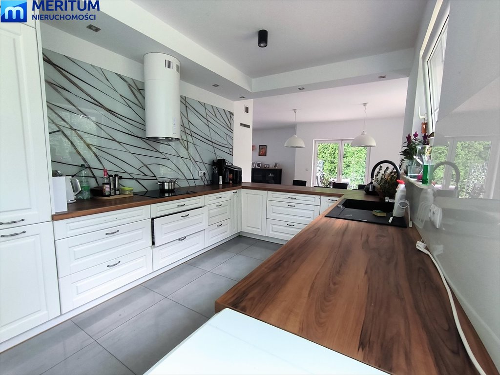 Przestronny dom 295 m2 z garażem i dużą działką Grodzisk Mazowiecki  296m2 Foto 1
