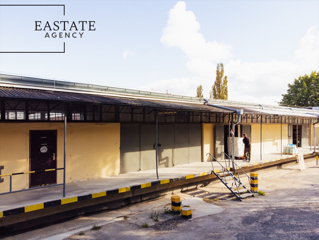 Magazyn ogrzewany 338 m² z rampą i placem w Sopocie Sopot, Aleja Niepodległości  338m2 Foto 1