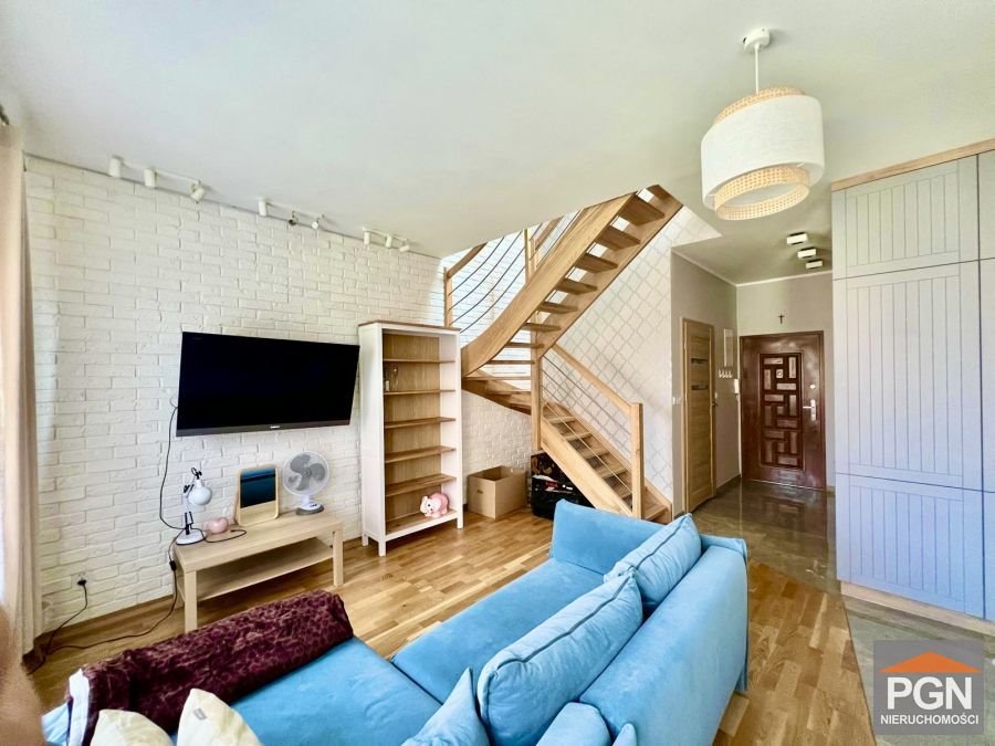 Nowoczesne 66 m2 w centrum Wolina z widokiem na Katedrę Wolin  66m2 Foto 1