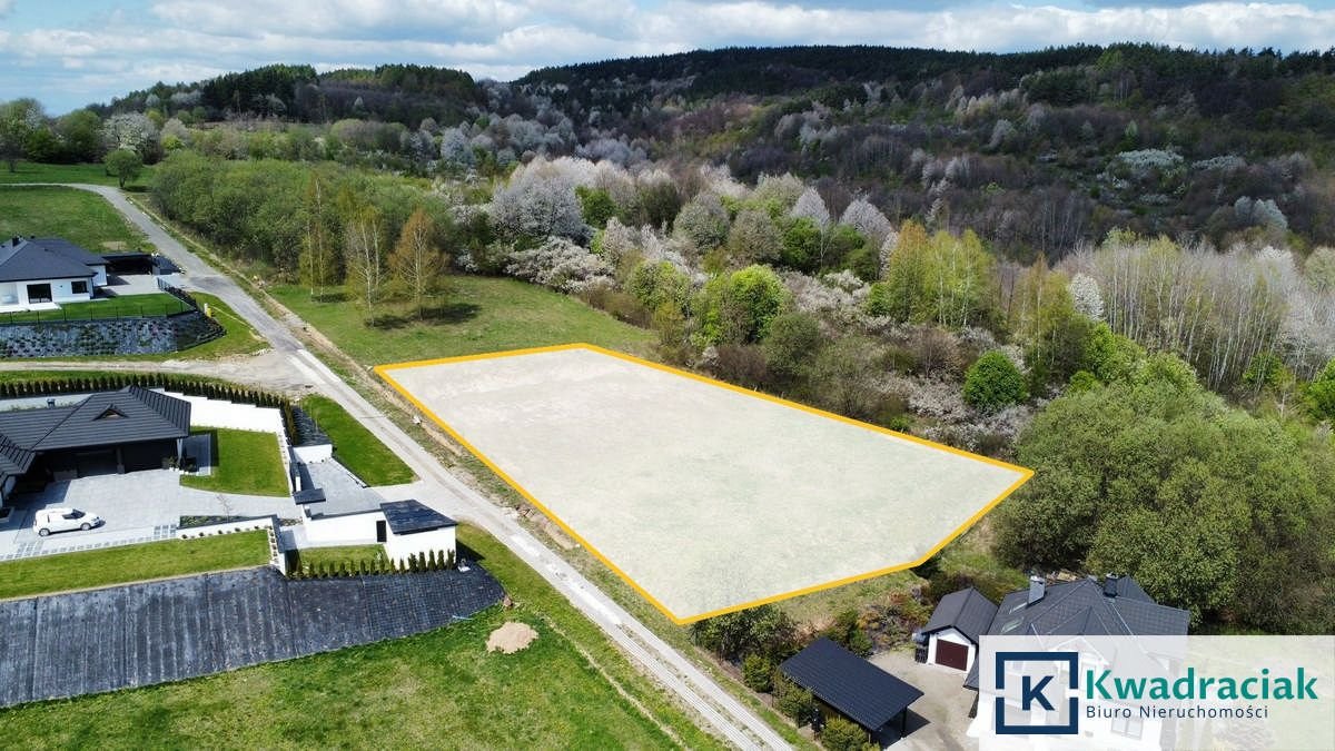 Na sprzedaż działka 23,61 ara z pięknym widokiem w Pisarowcach Pisarowce  24m2 Foto 1