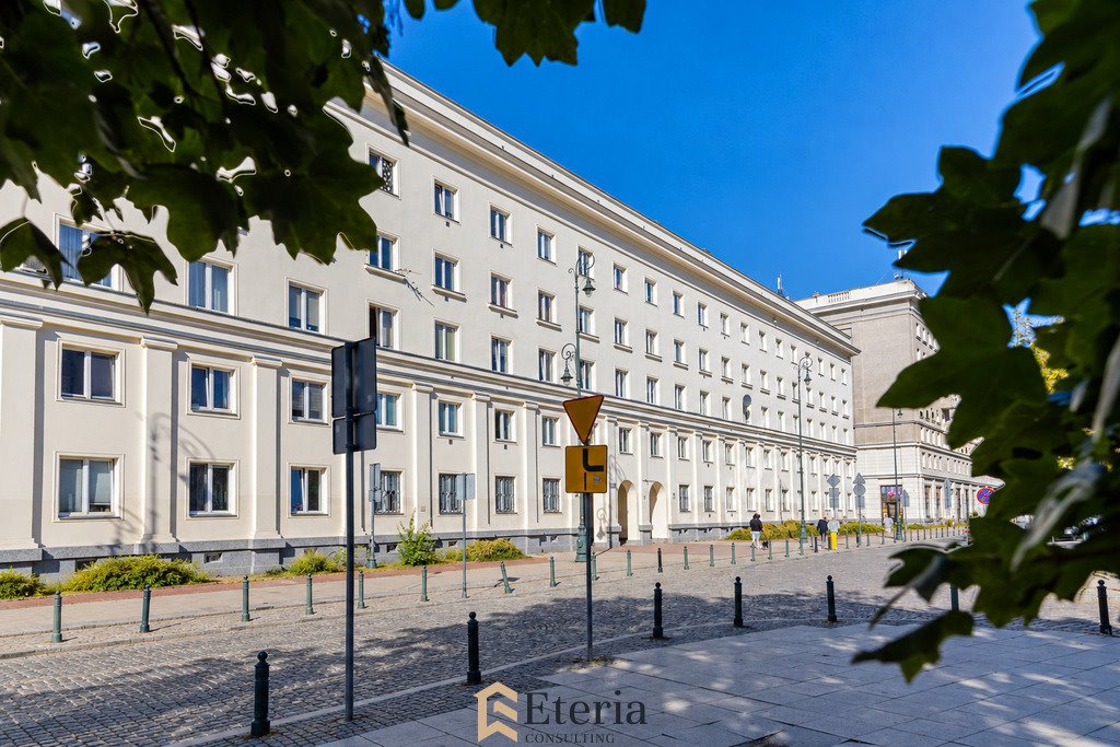 Dwupokojowe mieszkanie z wysokimi sufitami i cegłą - Wola Warszawa, Wola, Mirów, Elektoralna  45m2 Foto 1