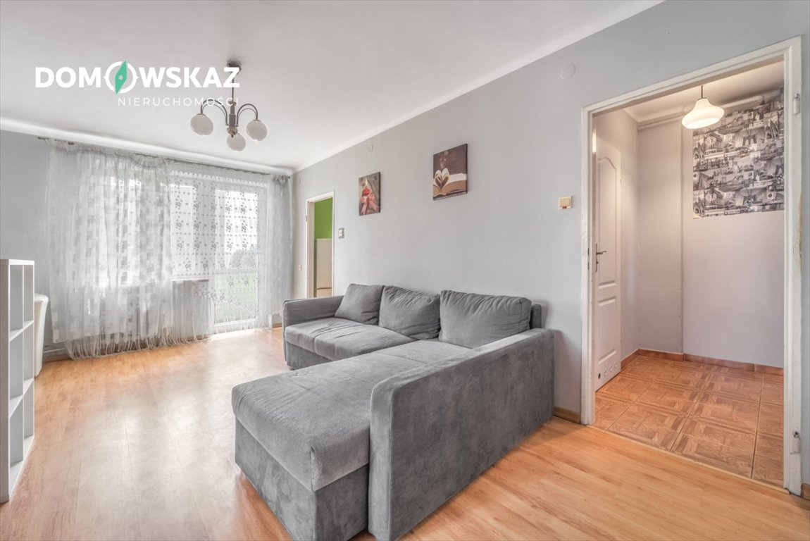 Mieszkanie dwupokojowe na sprzedaż Częstochowa, Tysiąclecie, Władysława Broniewskiego  48m2 Foto 2