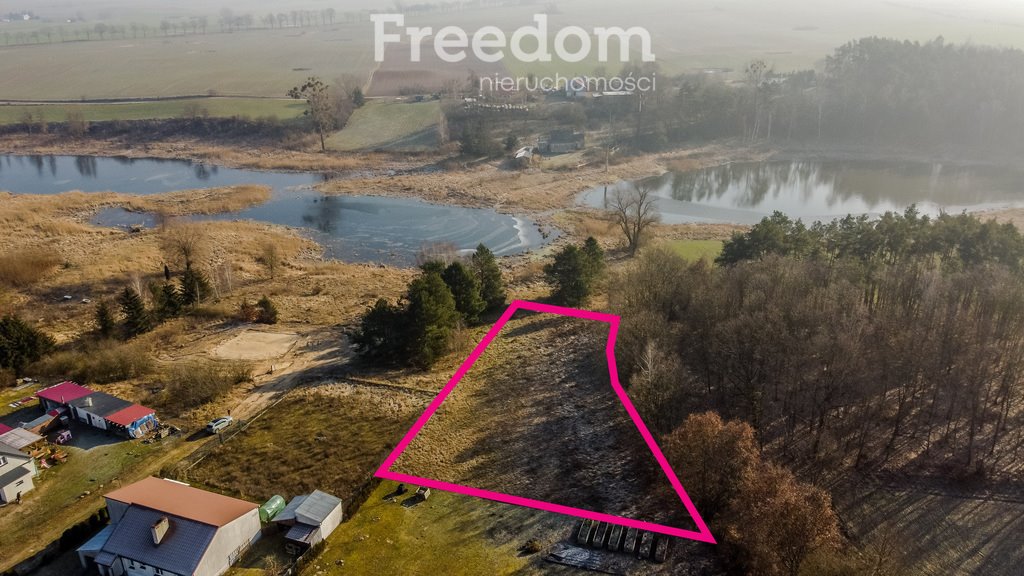 Działka inna na sprzedaż Dobino  1 956m2 Foto 1