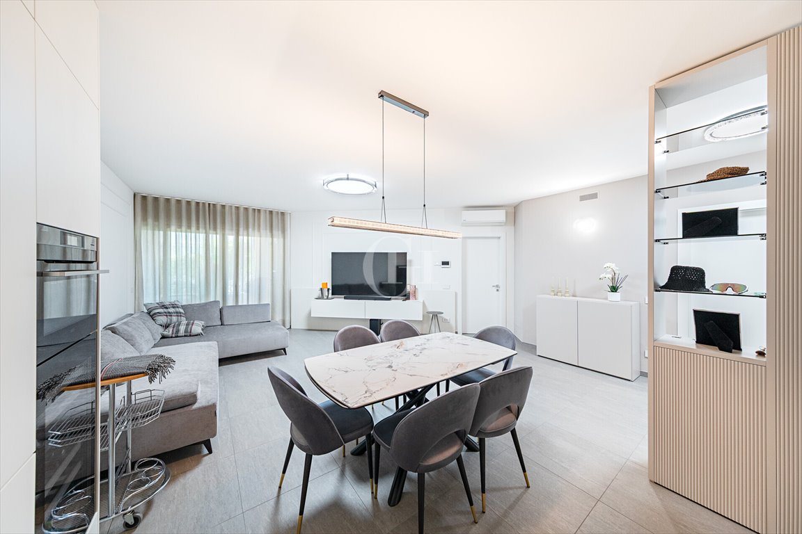 Mieszkanie dwupokojowe na sprzedaż Włochy, Desenzano del Garda  102m2 Foto 1