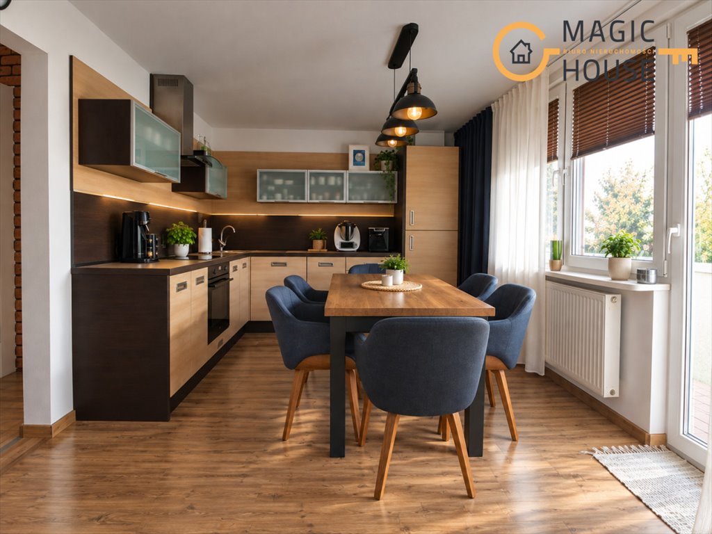 3-pokojowe mieszkanie po remoncie z balkonem i garażem: Rekowo Górne: Osiedlowa