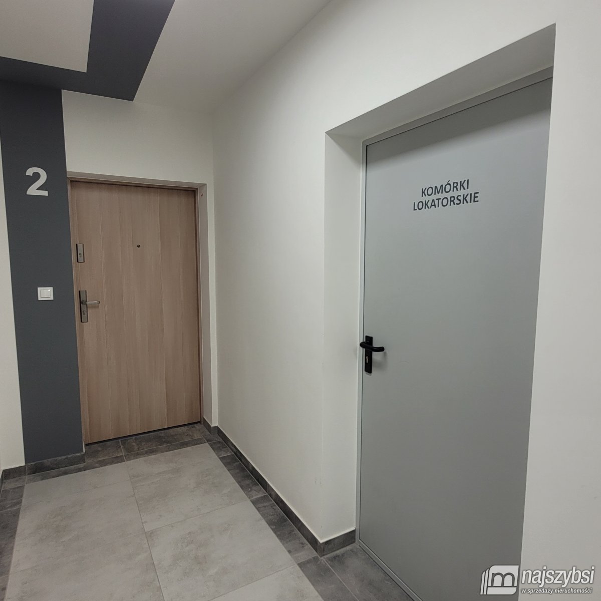 Mieszkanie czteropokojowe  na sprzedaż Goleniów, Miasto  94m2 Foto 3