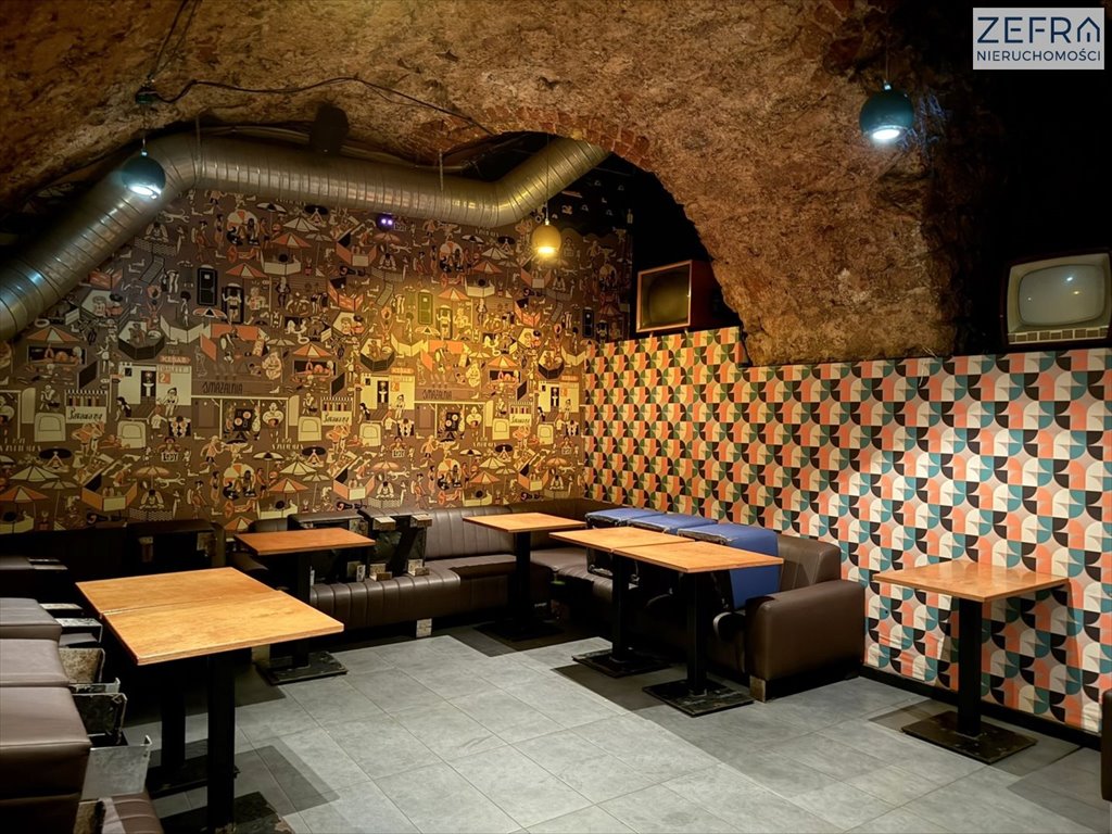 Lokal użytkowy na wynajem Kraków, Stare Miasto, Rynek  200m2 Foto 1