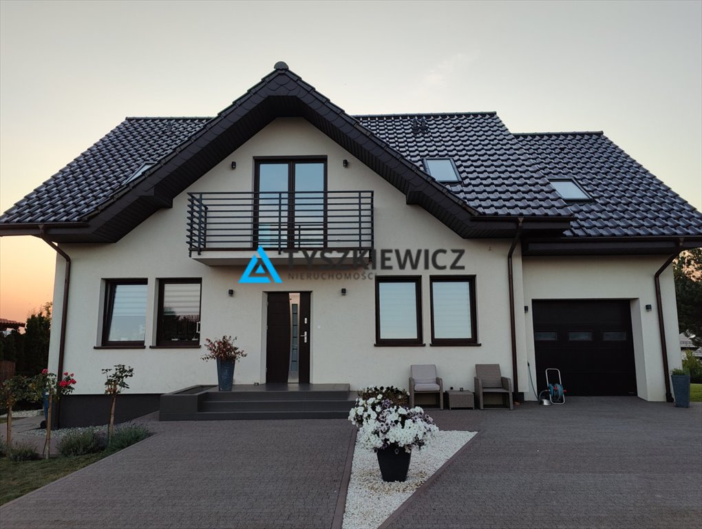 Przestronny dom 201 m² z garażem i dużą strefą dzienną Lniska, Klonowa  201m2 Foto 1