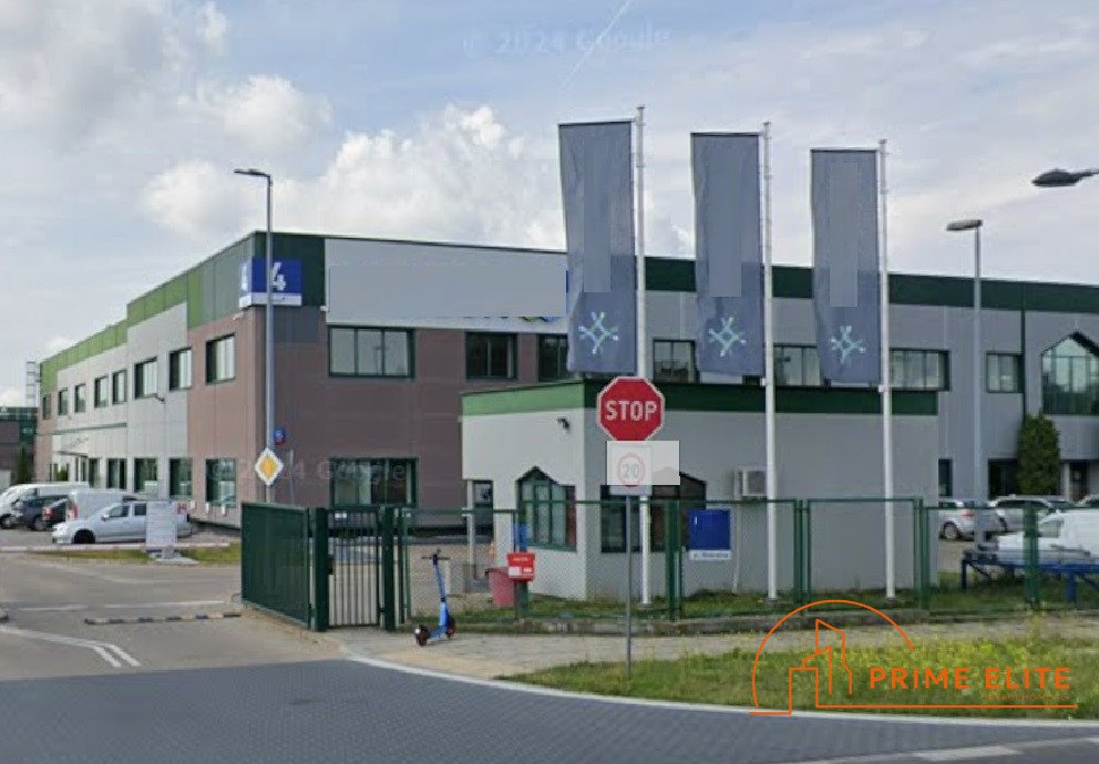 Magazyn 676 m2 z biurami, parking, doki, Warszawa Warszawa, Włochy, Szyszkowa  676m2 Foto 1