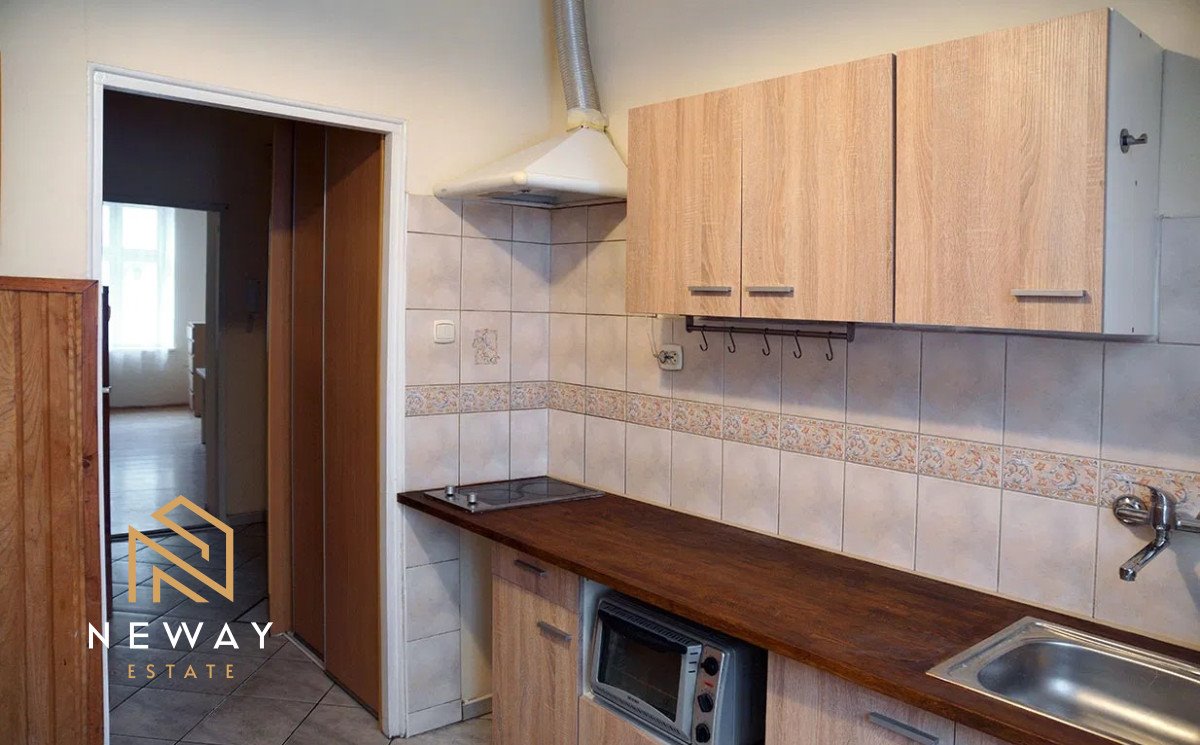 Zapraszam do 28,5 m² mieszkania na Zabłociu z dużą jasną kuchnią: Kraków Podgórze: Wałowa