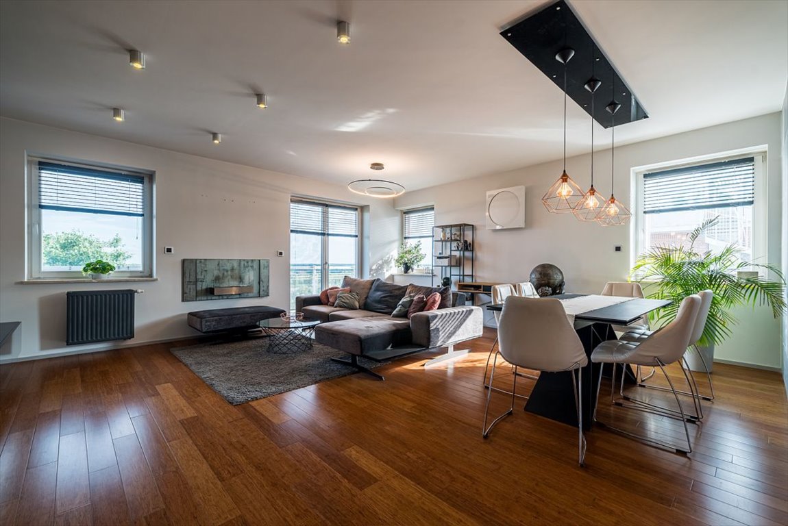 Przestronny apartament z widokiem na Wisłę i tarasem na dachu Toruń, Jakubskie Przedmieście, Szosa Lubicka  107m2 Foto 1