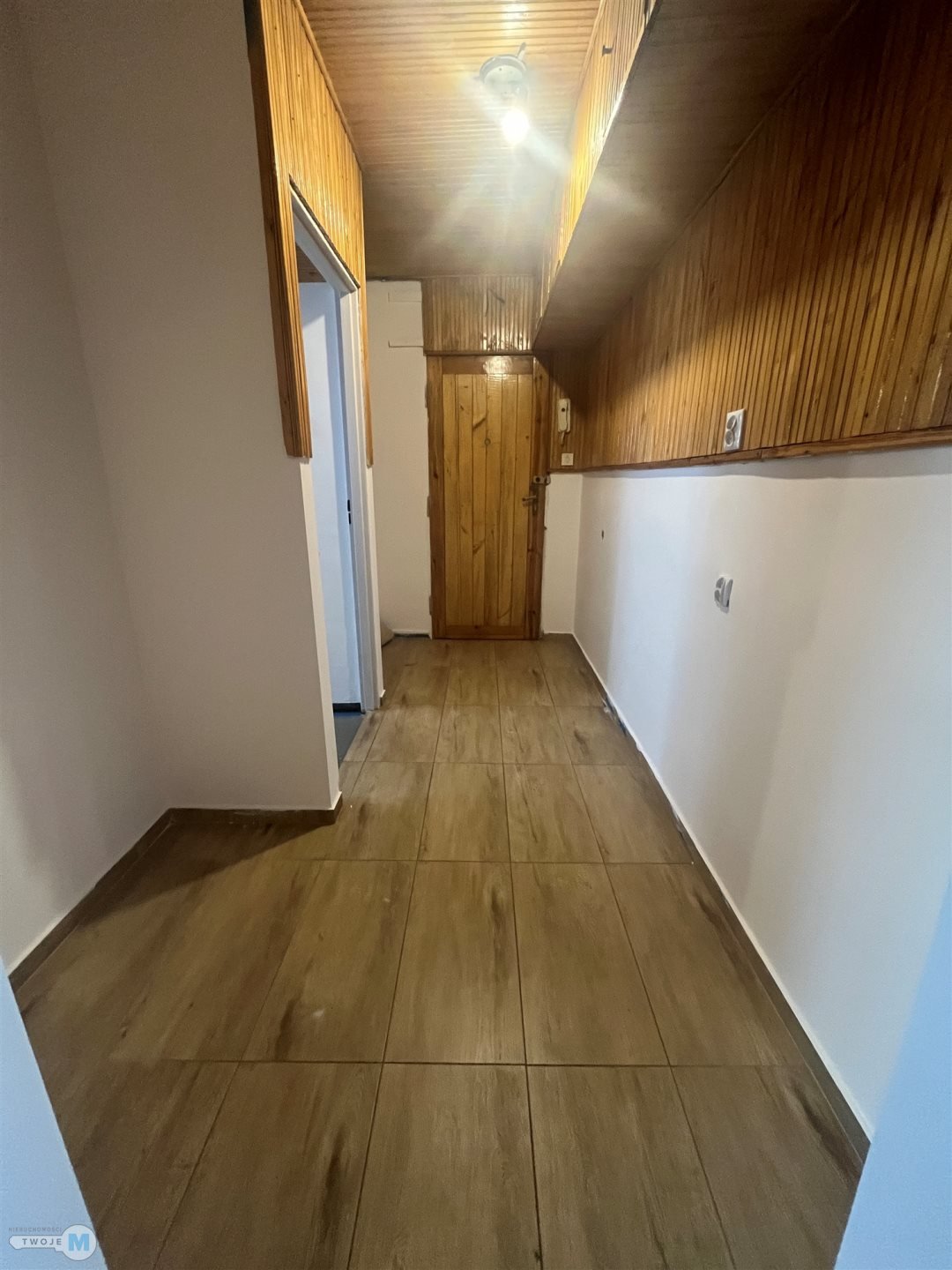 Na sprzedaż przestronne 48 m² mieszkanie 2-pokojowe w Chmielniku Chmielnik, Chmielnik, Chmielnik  48m2 Foto 1