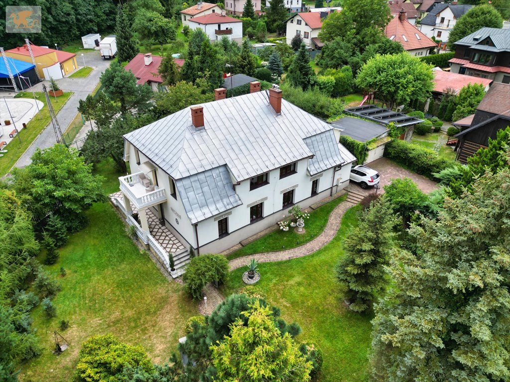 Do sprzedania elegancki dom z historią 318 m² w Bystrej Bystra, Klimczoka  318m2 Foto 1