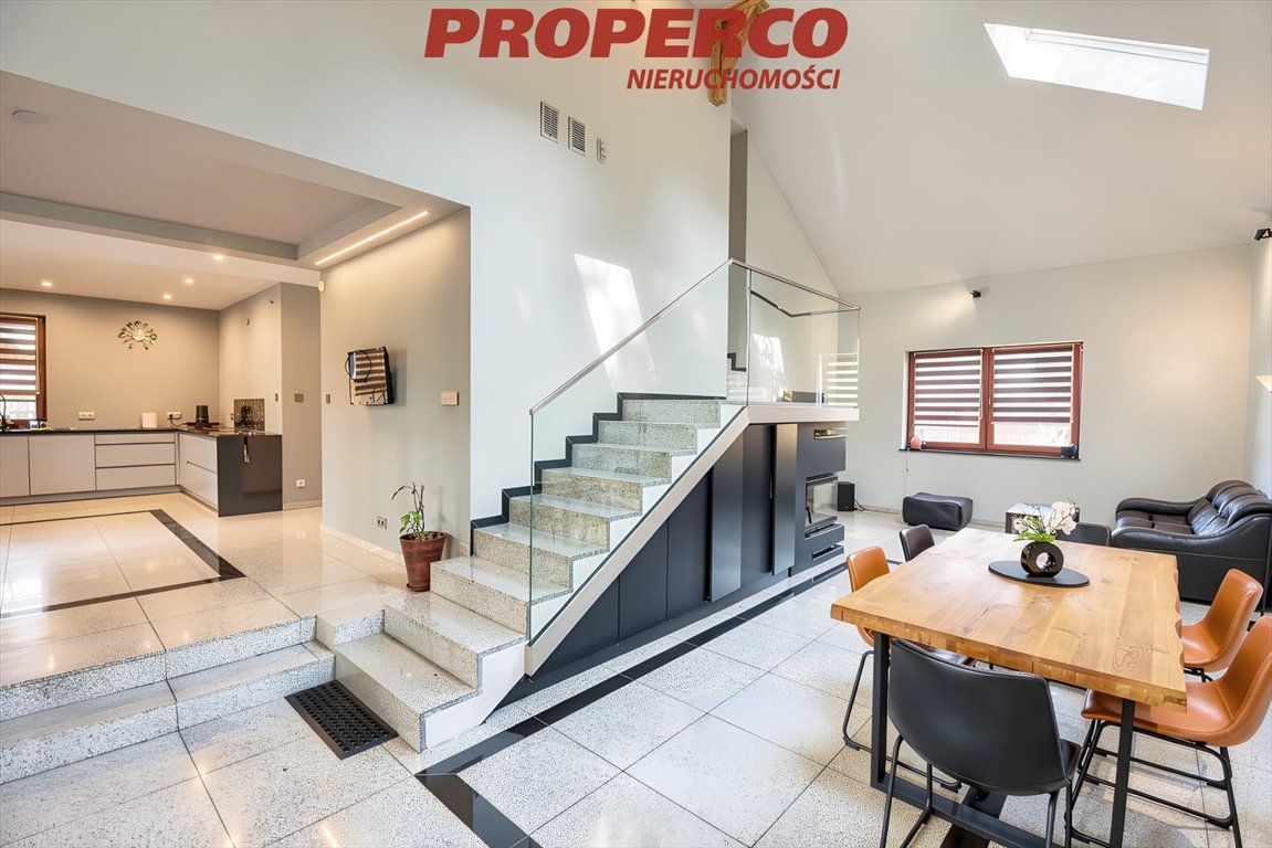 Nowoczesny dom 150 m² z ogrodem 1000 m² w Woli Kopcowej. Wola Kopcowa  178m2 Foto 1