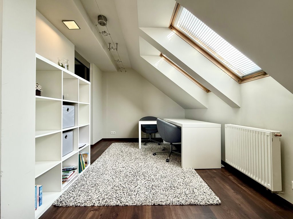 Zapraszam do wynajmu 2-pokojowego mieszkania z antresolą 10 m² w Rzeszowie Rzeszów, Nowosądecka  35m2 Foto 1