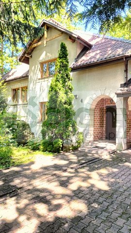 Przestronny dom 272 m² z ogrodem 1284 m² w Legionowie Legionowo  272m2 Foto 1