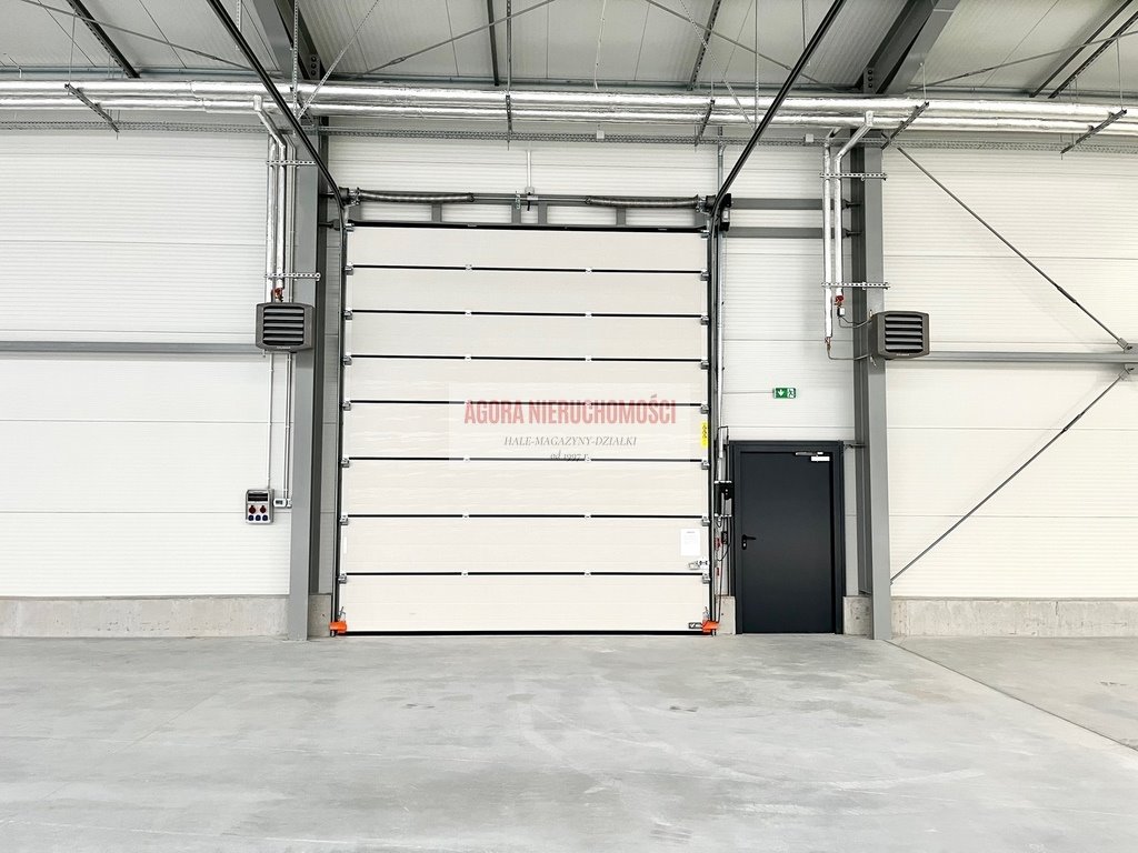 Polecam ogrzewany magazyn 900 m² z możliwością powiększenia do 2600 m² Niepołomice  900m2 Foto 1